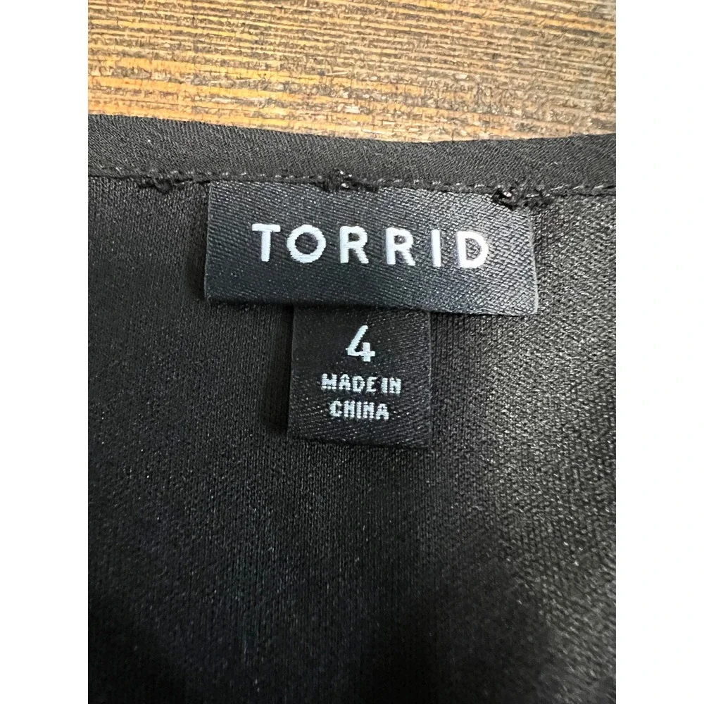 Torrid Womens Black Metallic Clip Dot Smocked Waist Tiered Dress Plus Size 4 - Picture 3 of 13